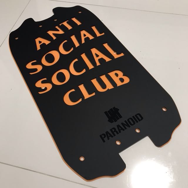 anti_social_social_club_x_undefeated_dualtron_ultra_deck_1517424045_3de5d46c.jpg.1c5a92539e8ad5e07481a89bb09bb33f.jpg