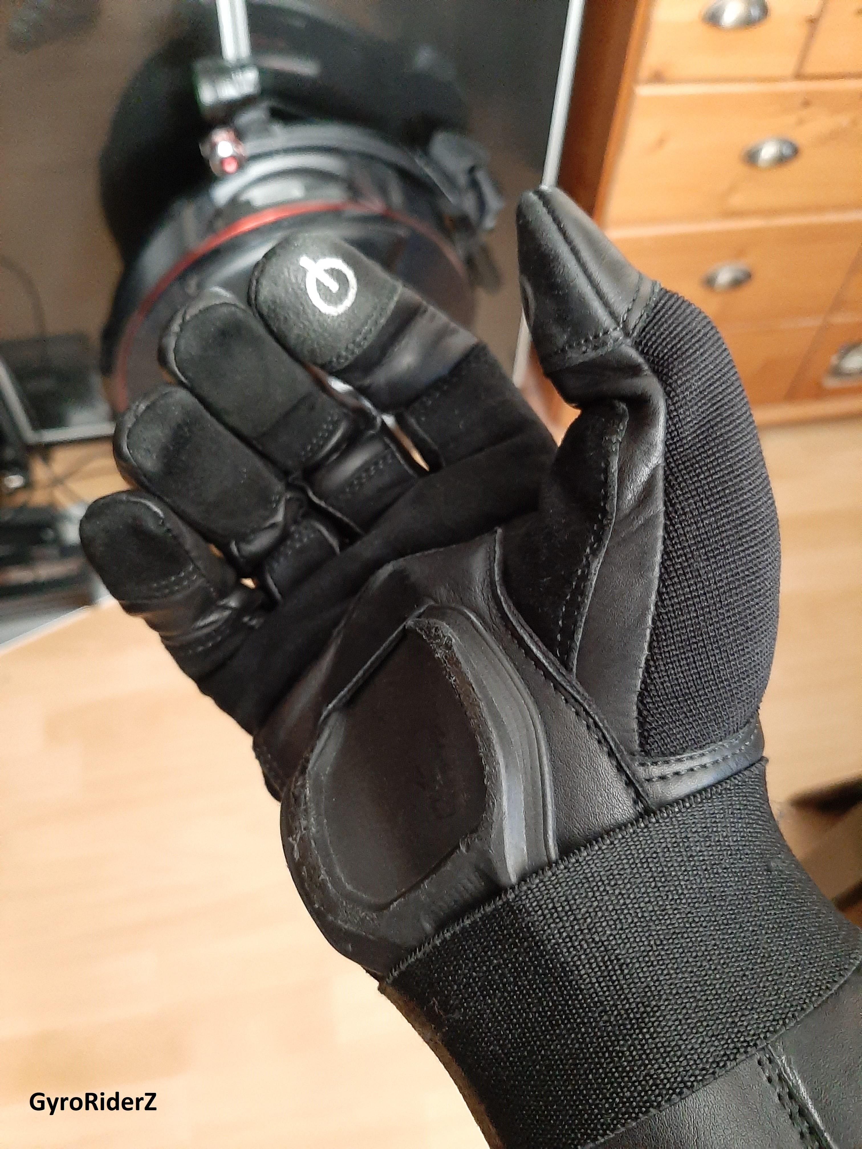 Gants de protection gyroroue et trottinette électrique