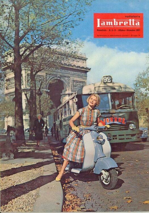 Lambretta à Paris.jpg