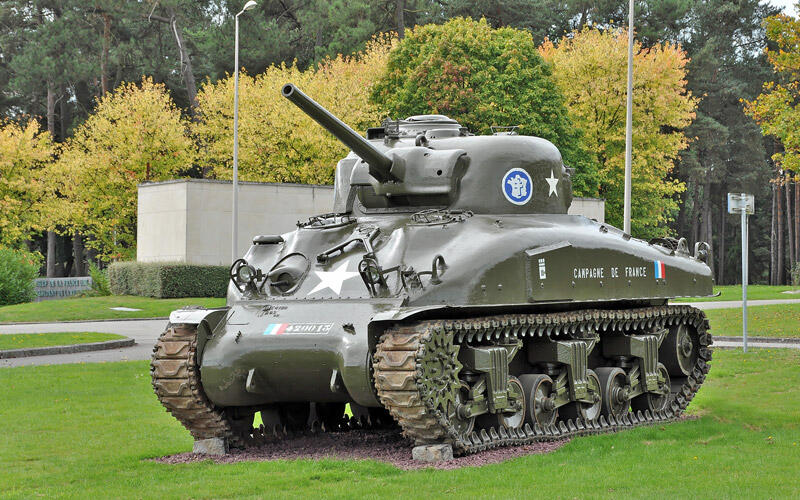 sherman_1.jpg.be5920cf9eb23a2c7d6daf0ab488ac44.jpg