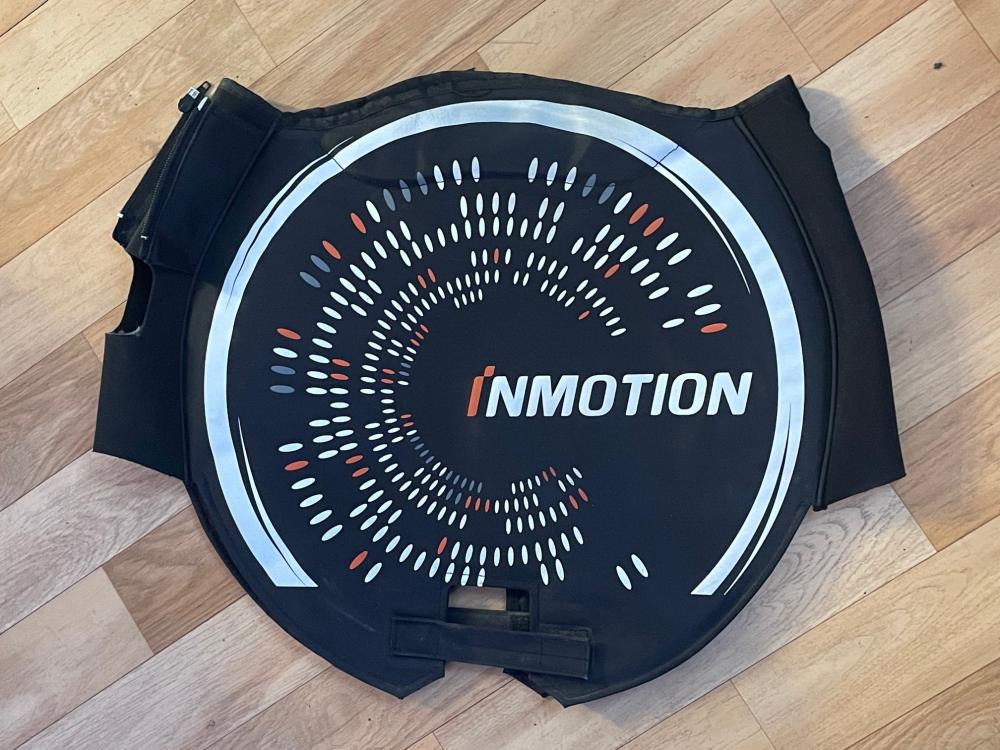 Etui inmotion v8 1.jpg