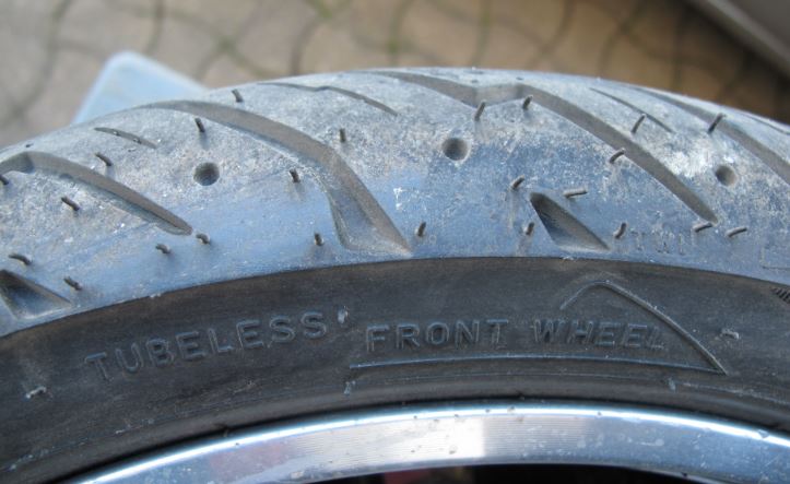 Pirelli-front.JPG.779934c2d181397d35f8d7bd82ee44b9.JPG